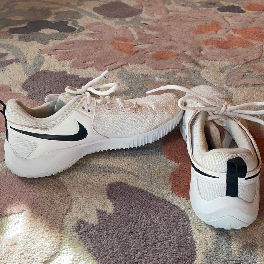 Women’s Nike Volleyball Shoes